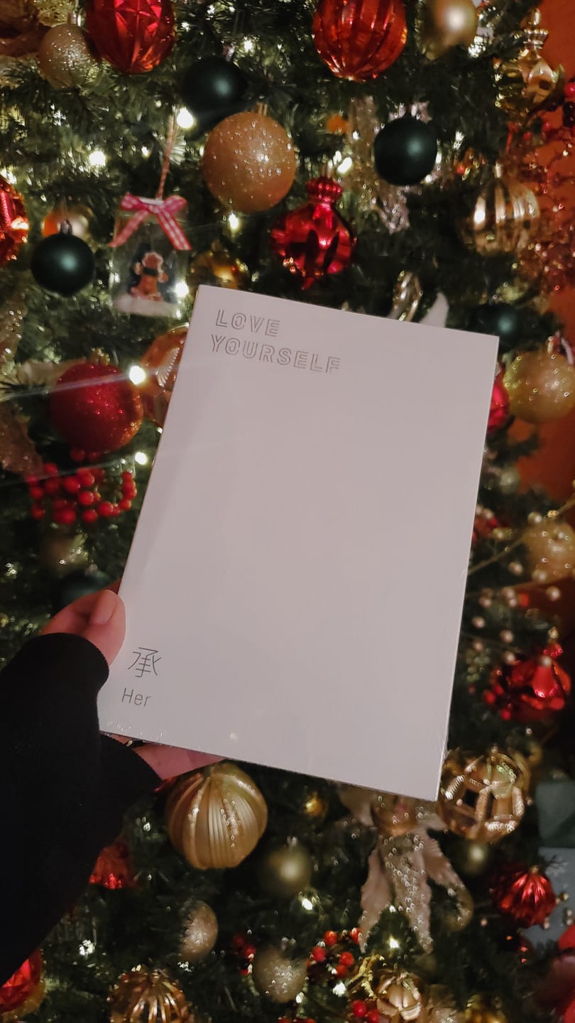 Customer photo review of BTS - 5TH MINI MINI ALBUM LOVE YOURSELF 承 Her