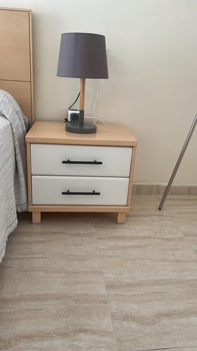 Customer photo review of Moderno tirador de acero inoxidable de 128mm entre ejes en acabado negro mate para muebles