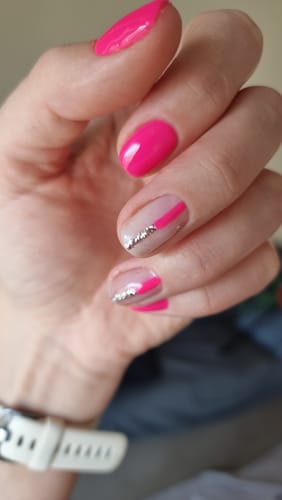 Customer photo review of Gel polish Studios, say yes, 8ml