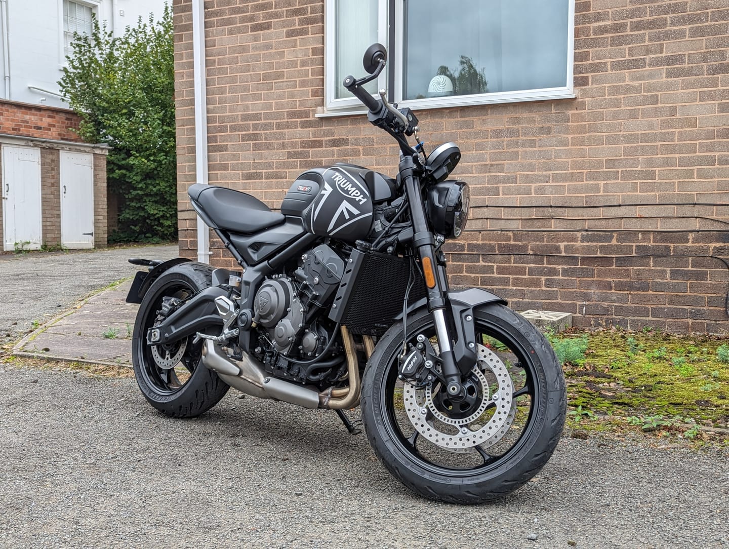 Customer photo review of Triumph Trident 660 Radiator Side Covers