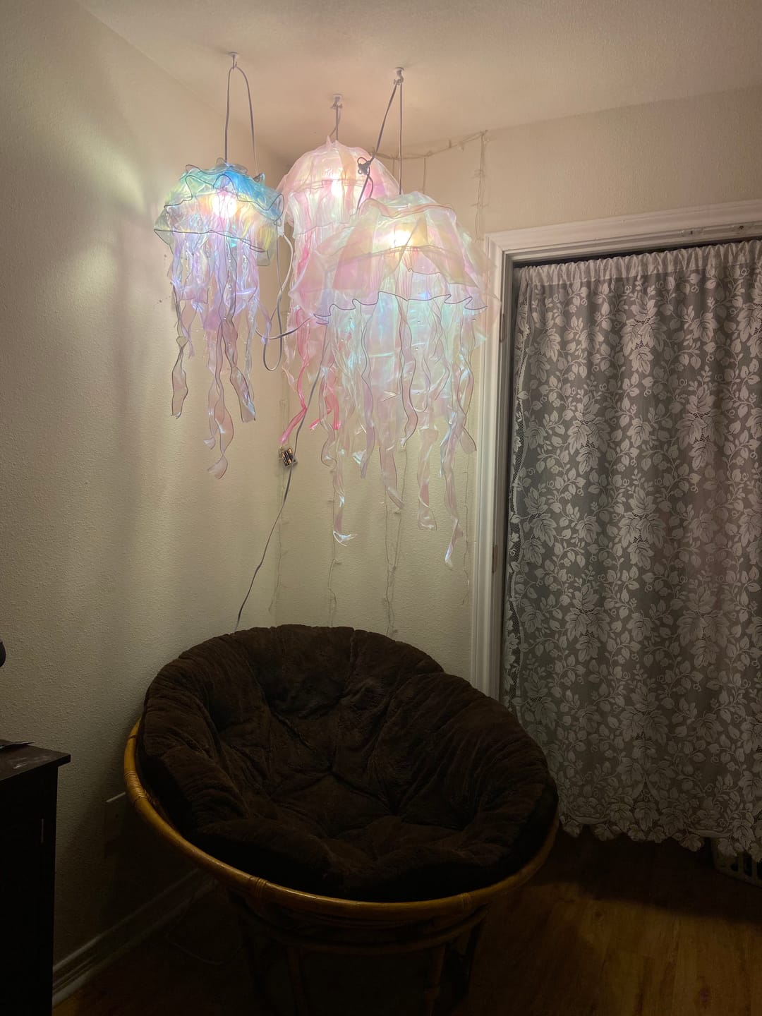 Customer photo review of Triple Socket White Pendant Light Lamp Cord for Lanterns, Switch, E26, 19 FT