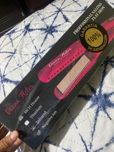 Customer photo review of ENTREGA INMEDIATA NEW Plancha »Titanio Profesional Diana Fletes Quality INFRARED