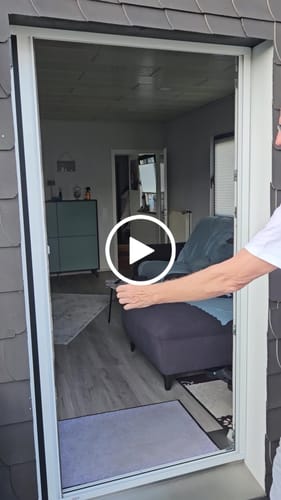 Customer video review of Fliegengitter nach Maß