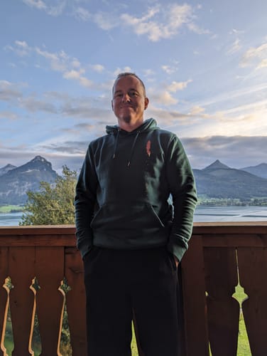 Customer photo review of FUCHS SPUR VERTIKAL - Bio Unisex Hoodie (PREMIUM)