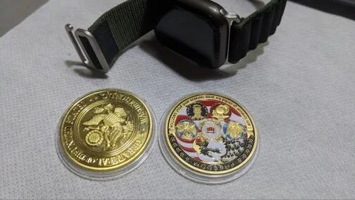 Customer photo review of US ARMY SIGNAL CAC CARD BEST SELLING ARMY COIN VETERAN COIN CHALLENGE COIN COLLECTION