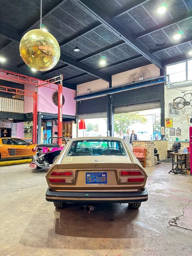 Customer photo review of 1977 CALIFORNIA LICENSE PLATE 6"x12" (156.5mm x 305mm)