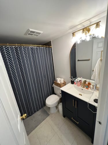 Customer photo review of CCS201 - 30" Navy Blue, Floor Standing Modern Bathroom Vanity