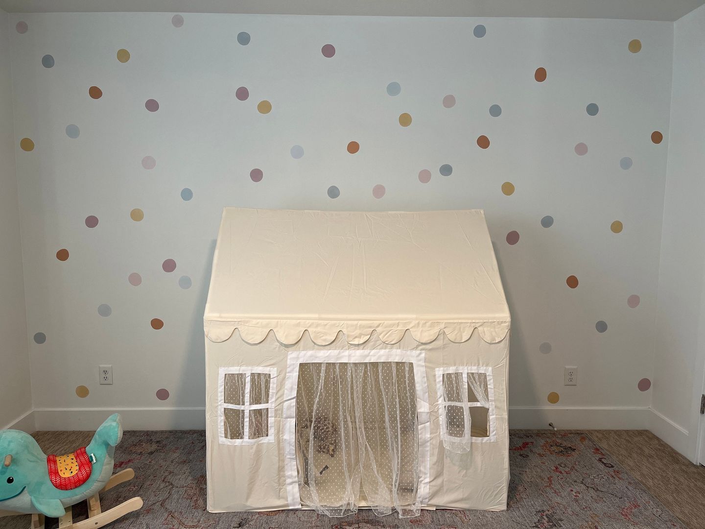 Customer photo review of Neutral Dots