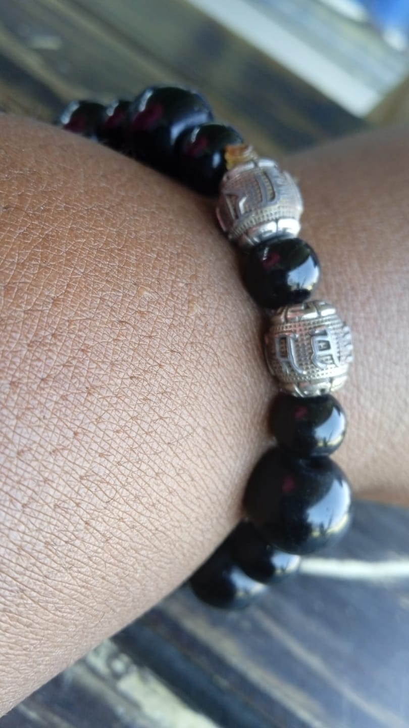 Customer photo review of Natural Gold Obsidian Double Pi Yao Wealth Bracelet