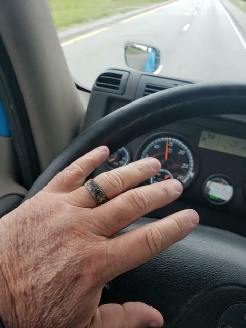 Customer photo review of Groove Life Silicone Ring -  Mossy Oak Breakup Country