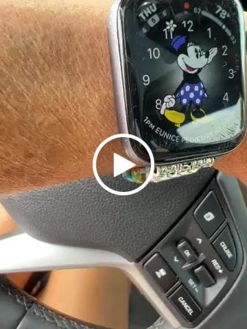 Customer video review of Royal Amethyst Stretch Apple Watch Strap