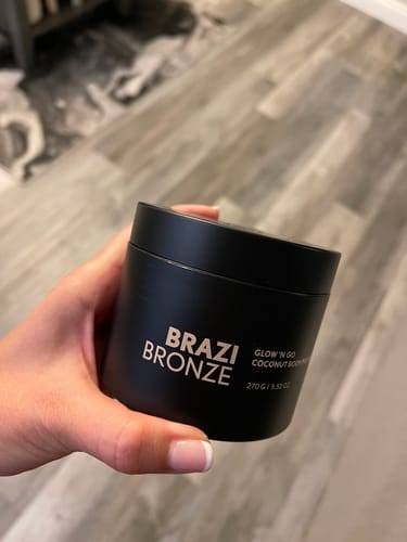 Customer photo review of Glow n’ Go Body Polish