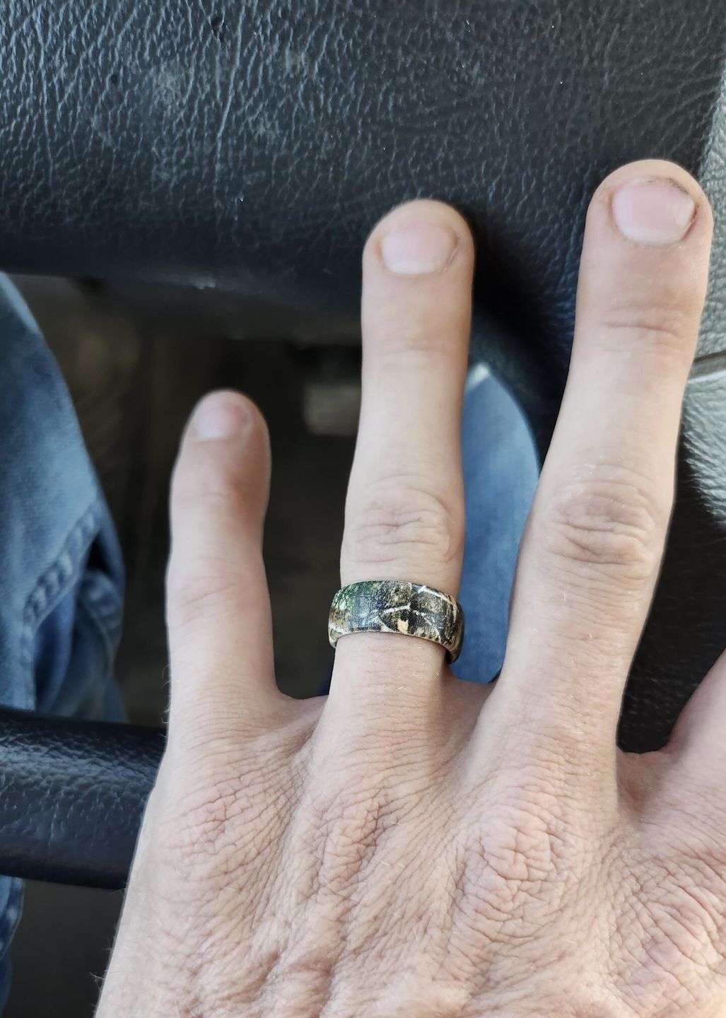 Customer photo review of Groove Life Camo Silicone Ring -  Realtree Edge
