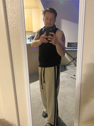 Customer photo review of BJHG Velour Wideleg Lounge Pants