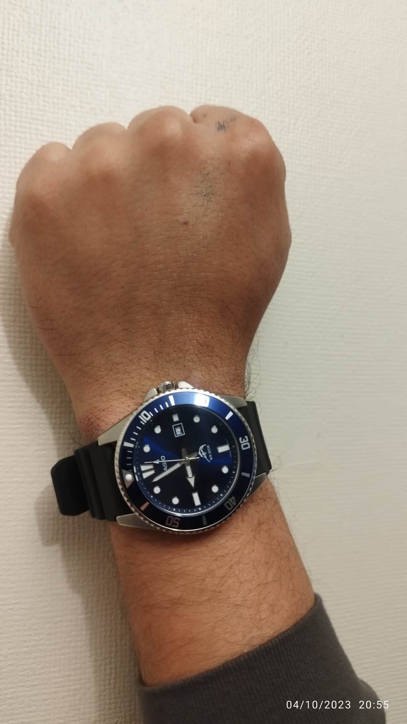 Customer photo review of Reloj Casio Submariner Marlin Duro MDV-106B-2AVCF Azul Buceo