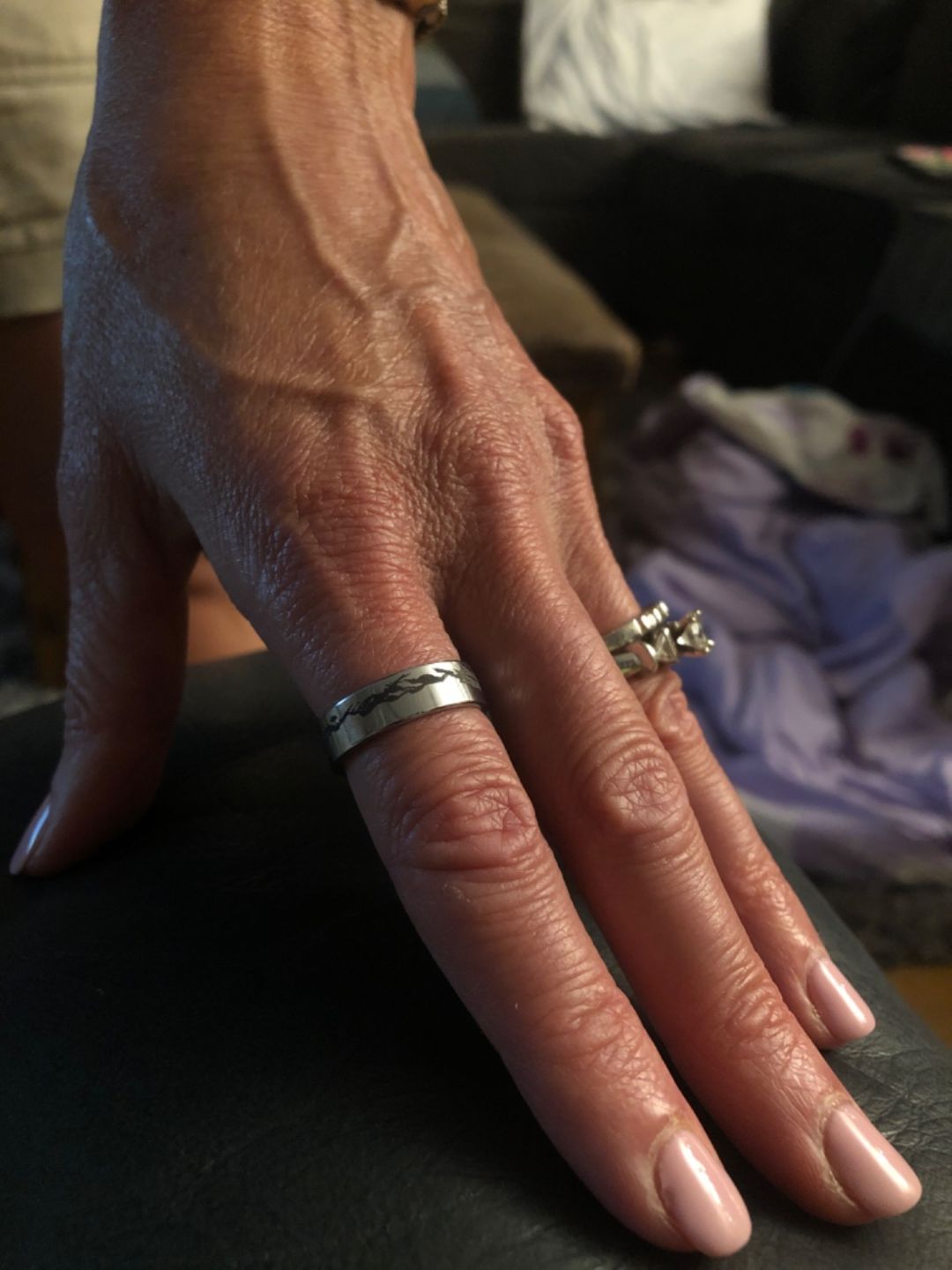 Customer photo review of Mountain Range Outdoors Ring - Tungsten - 4mm - 10mm