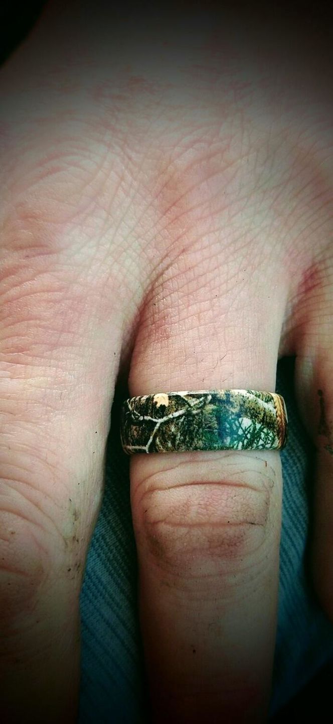 Customer photo review of Groove Life Camo Silicone Ring -  Realtree Edge