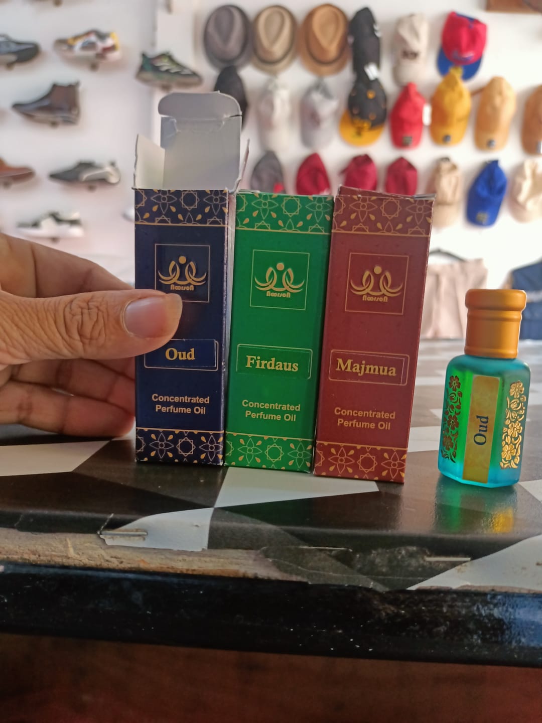 Customer photo review of Pack of 3 Perfection - Oud, Majmua, Firdaus