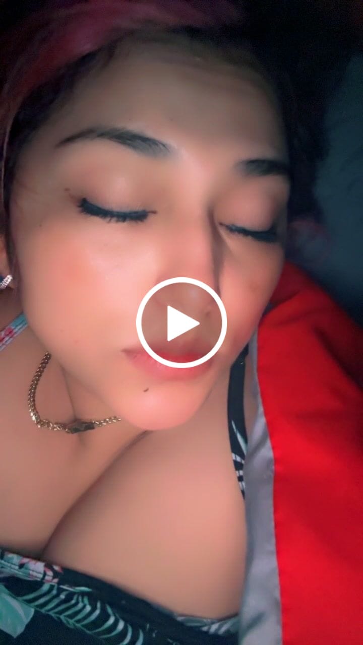 Customer video review of Pegamento de Pestañas Ultra-Resistente✨Tiktok Viral✨