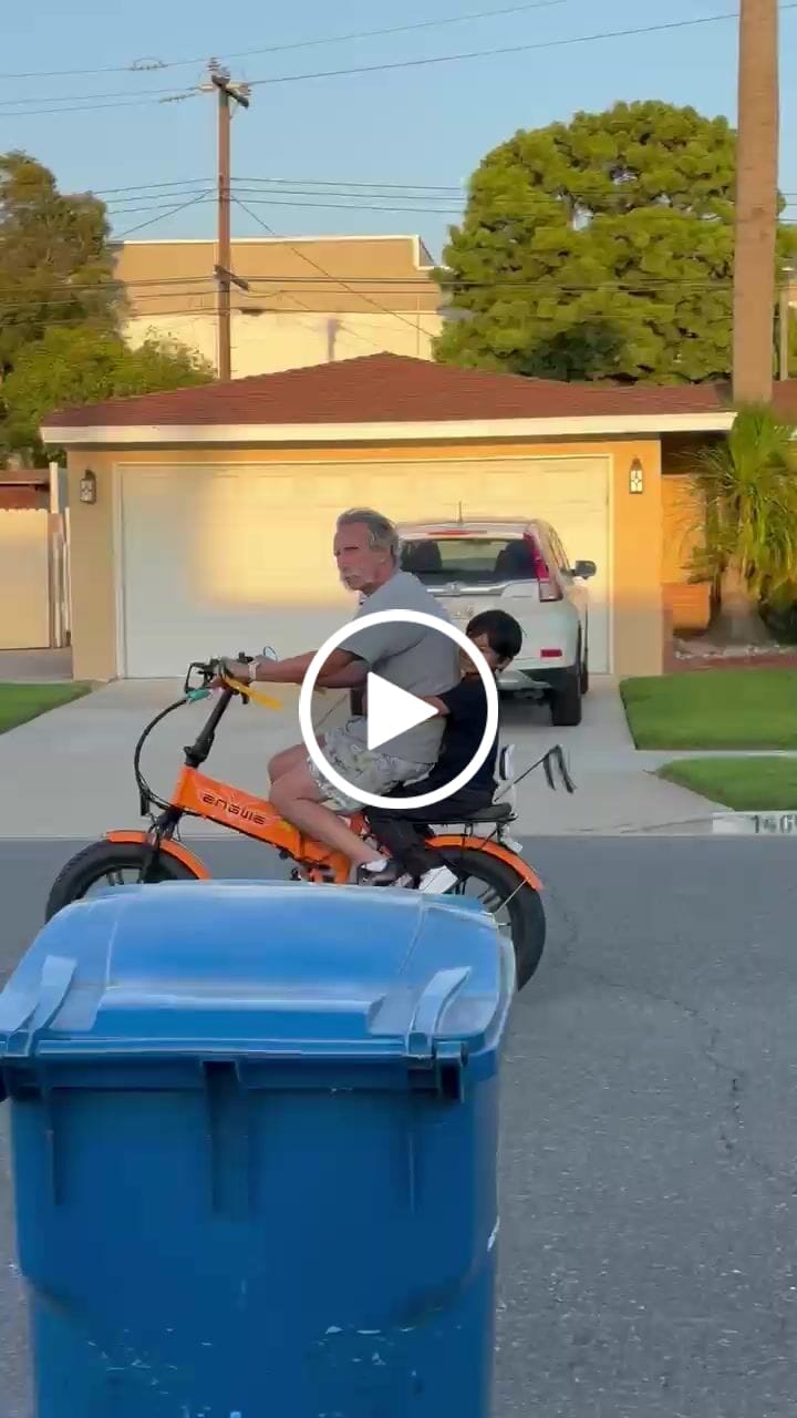 Customer video review of Rear Passenger Saddle