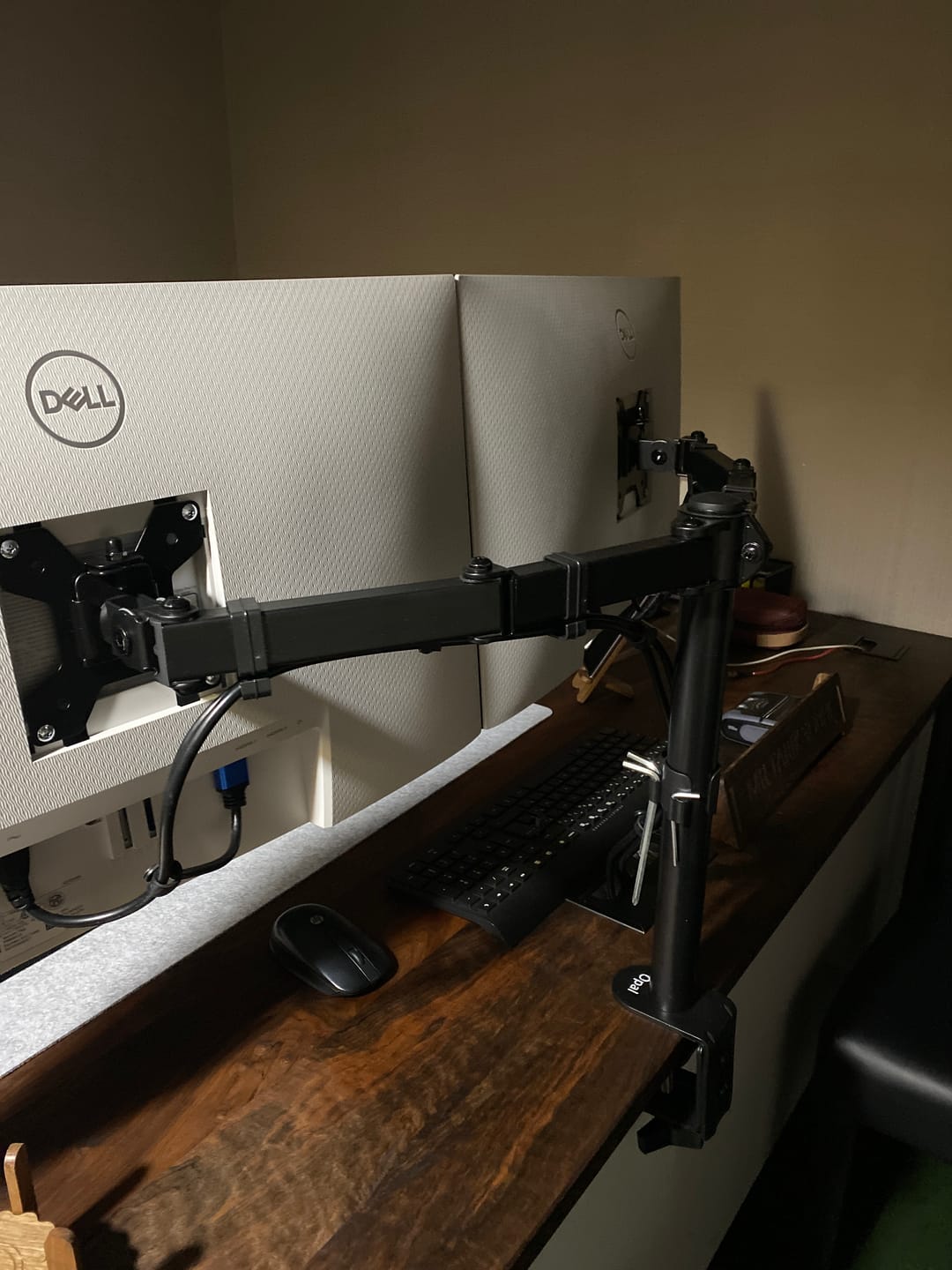 Customer photo review of Support pour DEUX moniteurs OPE-6