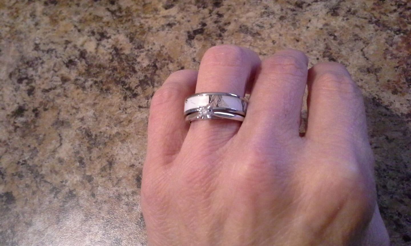 Customer photo review of Realtree AP Snow Camo Ring