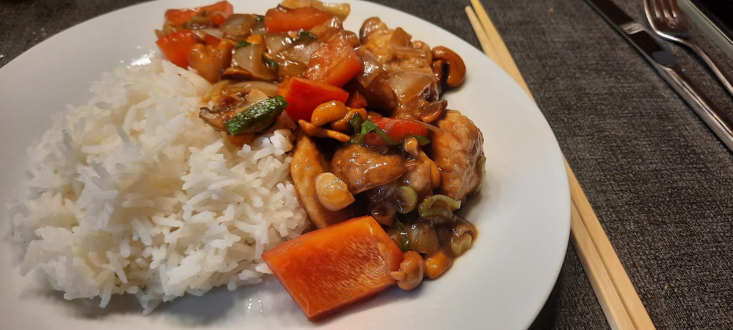 Customer photo review of Premium Thai Sauce mit 10 Rezeptkarten (für 13-15 Portionen)