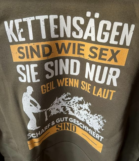 Customer photo review of Kettensägen sind wie Sex  - Unisex Premium Bio Hoodie