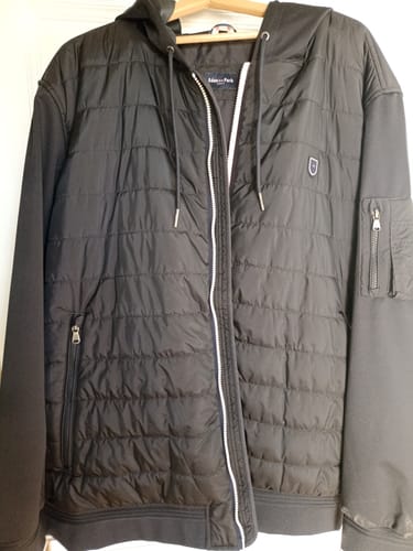 Customer photo review of Blouson bleu foncé bimatière à capuche