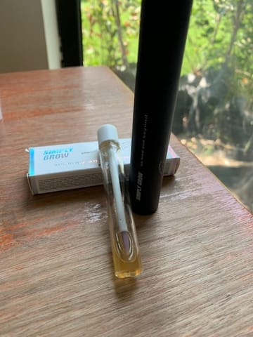 Customer photo review of Serum crecimiento pestañas y cejas
