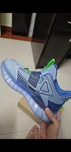 Customer photo review of Gladiator Sky Sneaker