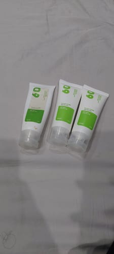 Customer photo review of Screen UV60 with Aloe Vera