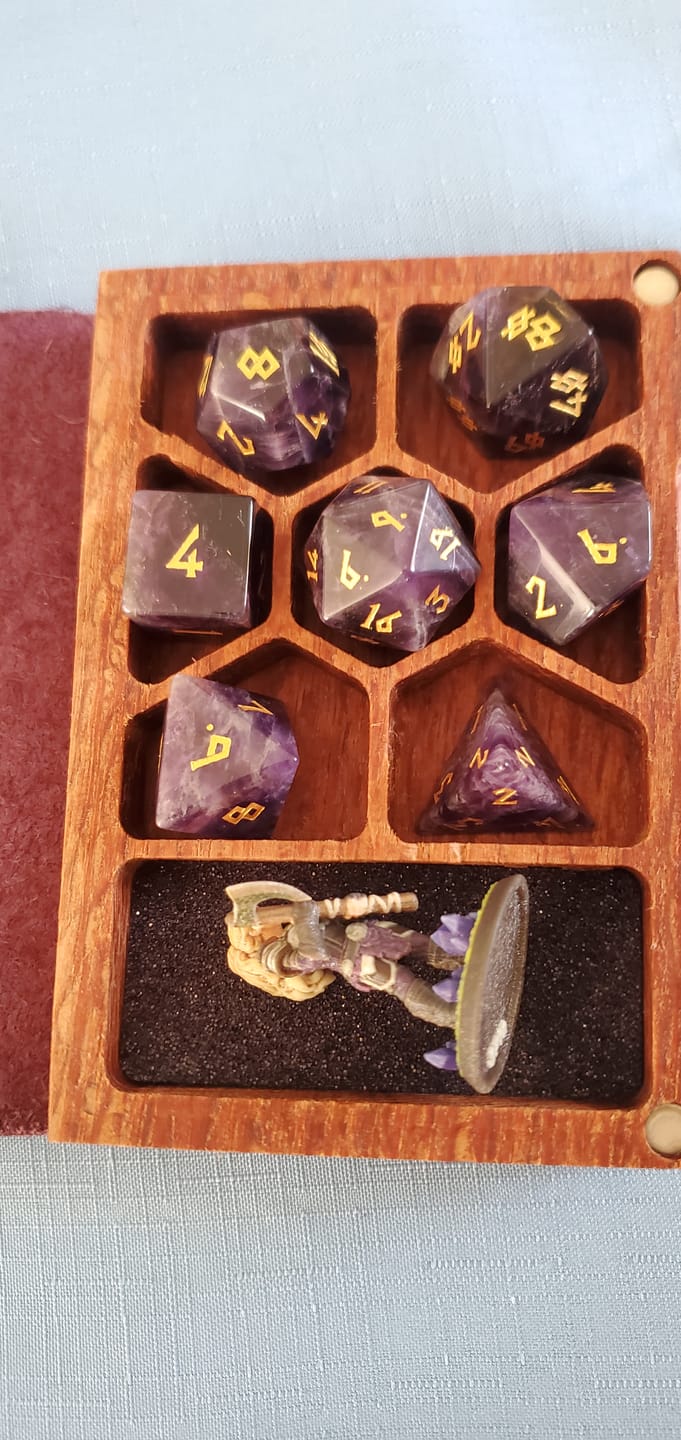 Customer photo review of Amethyst Stone Dice Set