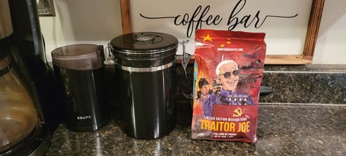 Customer photo review of Traitor Joe Collectors Roast