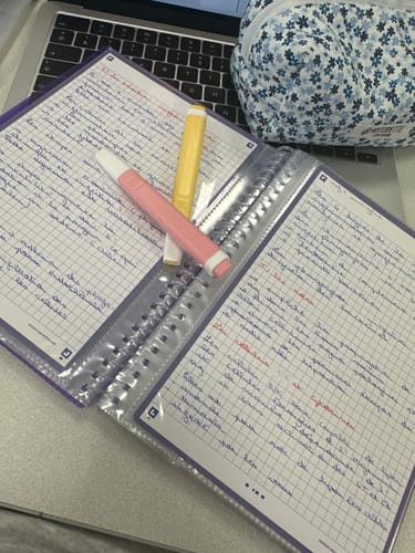 Avis photo d'un client sur Fiches de révision REVISION 2.0 OXFORD # 50 fiches 14,8 x 21 cm - petits carreaux