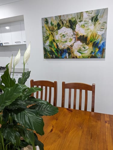 Customer photo review of Roses of Green