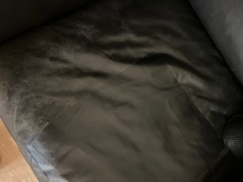 Customer photo review of Selvklæbende læderpolstring til sofareparation