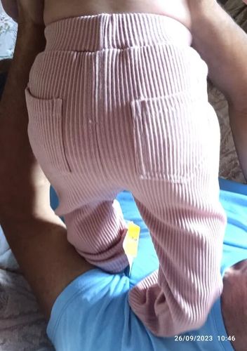 Customer photo review of Ribbed Double Pocket Leggings Pants