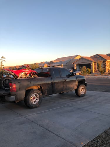 Customer photo review of Chevy Control Arms For 2007-2018 Silverado 1500 2"-4" Lifted