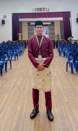 Customer photo review of Tassel Loafer - Black Leather (Crepe Sole)