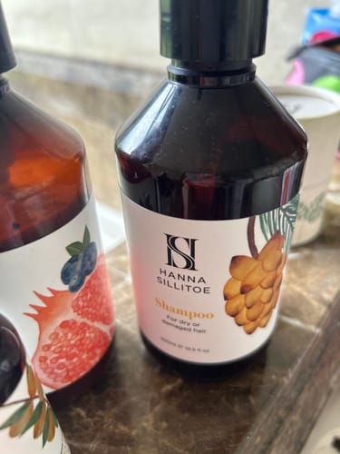 Customer photo review of Shampoo