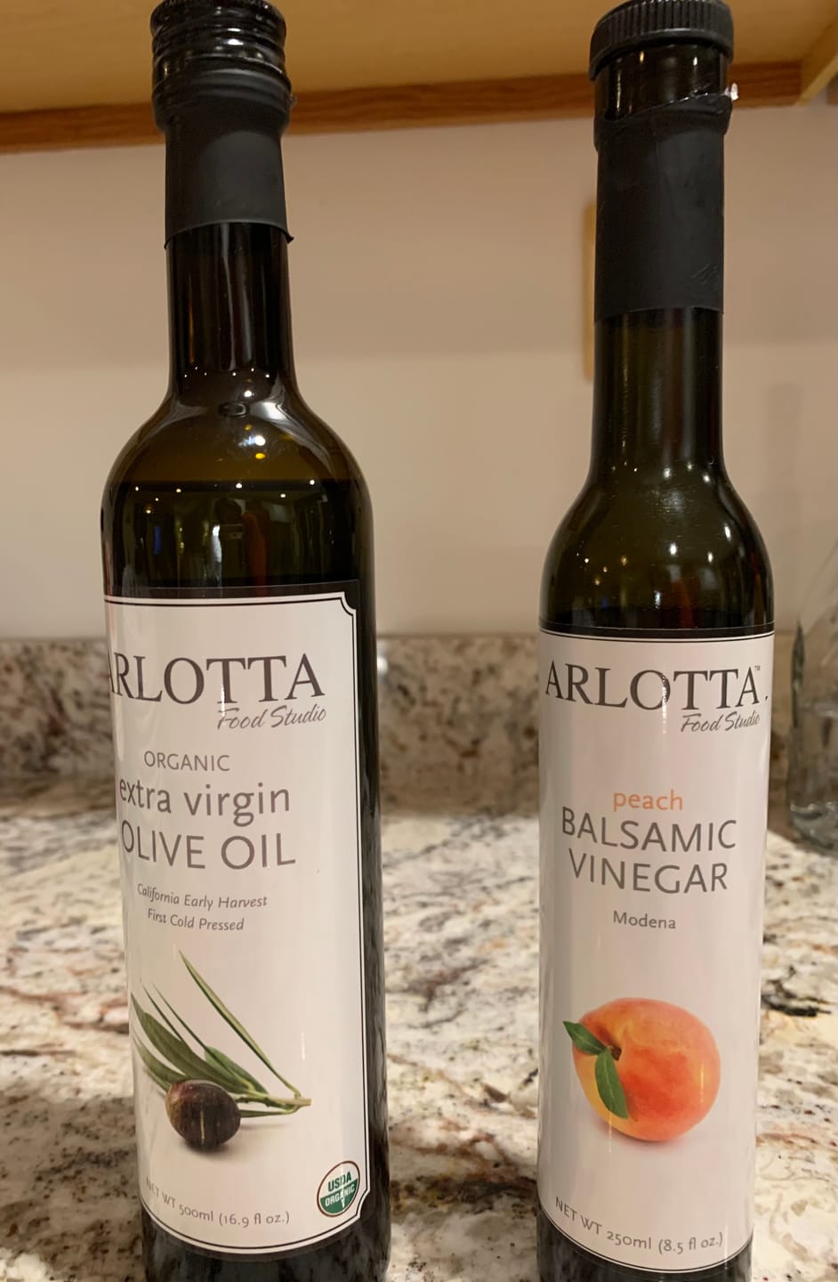 Customer photo review of Kosher Olive Oil, Organic Extra Virgin