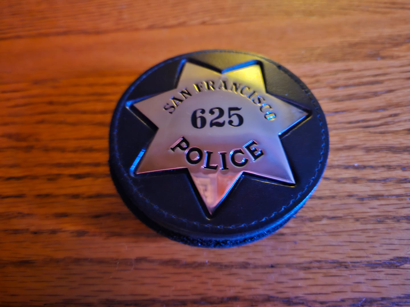 Customer photo review of SFPD San Francisco Police Officer Badge Solid Copper Replica Movie Props With Number 625