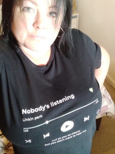 Customer photo review of Your Favorite Song T-Shirt Music Player