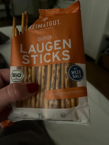 Customer photo review of Bio Quinoa Laugensticks
