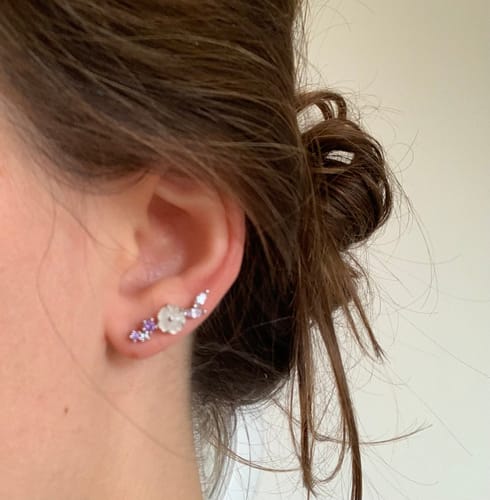 Customer photo review of Boucles d'oreilles grimpantes Calie