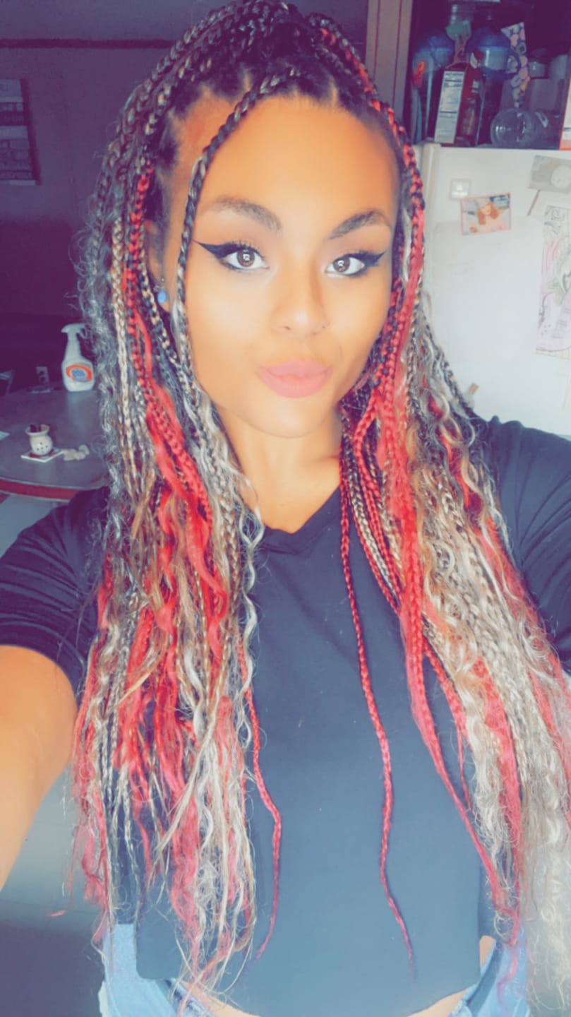 Customer photo review of OUTRE SYNTHETIC PRE STRETCHED ULTRA BRAID - XPRESSION 3X 52"
