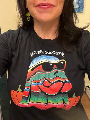 Customer photo review of Premium Bella Canvas No Me Ghosta Mexicano Halloween T-shirt