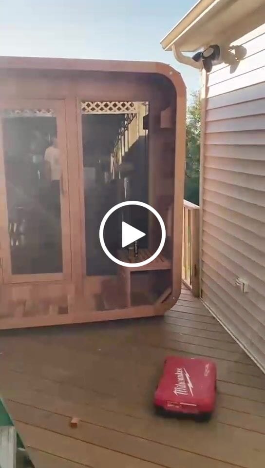 Customer video review of SAUNASNET Outdoor Square Wood Sauna Room