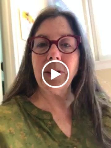 Customer video review of Plus Size Women Autumn Vintage Floral Long Sleeve Shirt